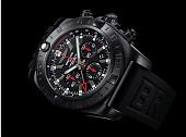 BREITLING<br>黑鋼手錶彰顯男人本色