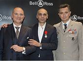 BELL & ROSS<br>創作總監獲頒法國騎士勳章