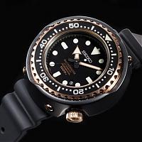 SEIKO Prospex Marinemaster Professional 1000m Diver