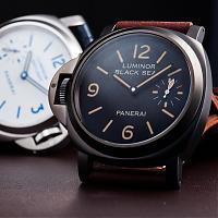 左撇Black Seal和白面藍字超殺組合—PANERAI 786套錶