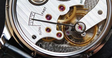 IWC有一个独门的机芯设计叫做「琼斯针」