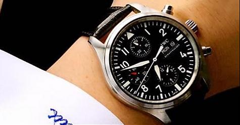 [今日爱表咖]上班的日常