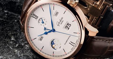 萬年曆也可以走極簡風 格拉蘇蒂原創Senator Excellence Perpetual Calendar