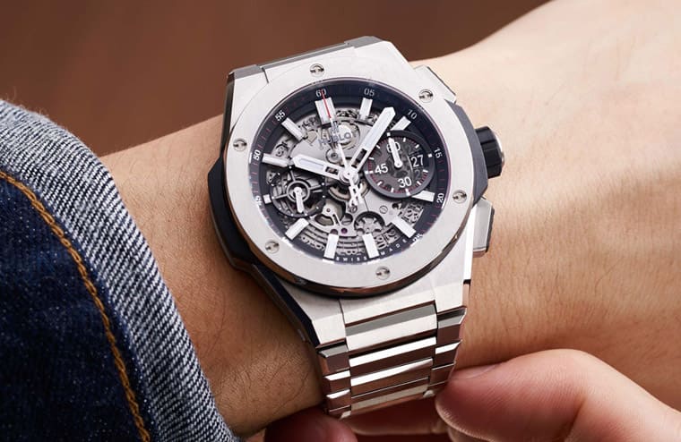 金属或陶瓷链带优点与保养技巧