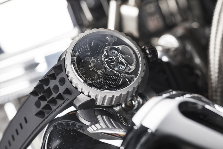 风格百变炸弹表 BOMBERG 2018年新品上市