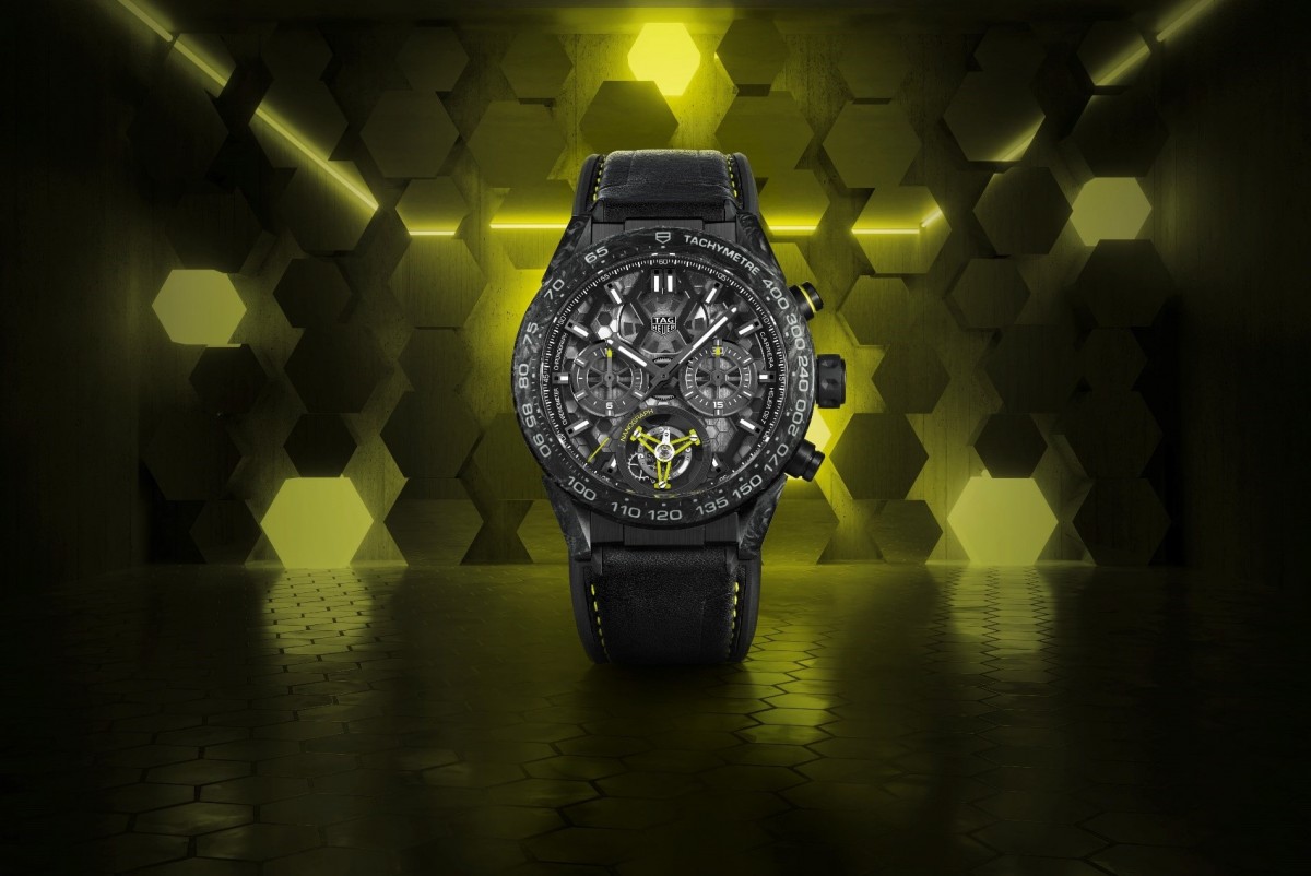 划时代的巨作 泰格豪雅Carrera Heuer 02T陀飞轮奈米图腾腕表