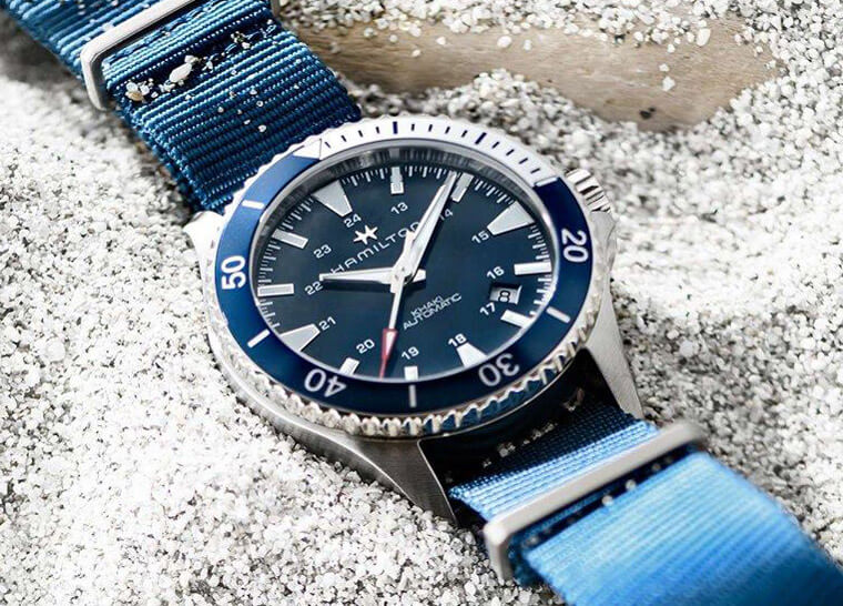 汉米尔顿的2万元入门水鬼Scuba换上蓝面展现阳光活力