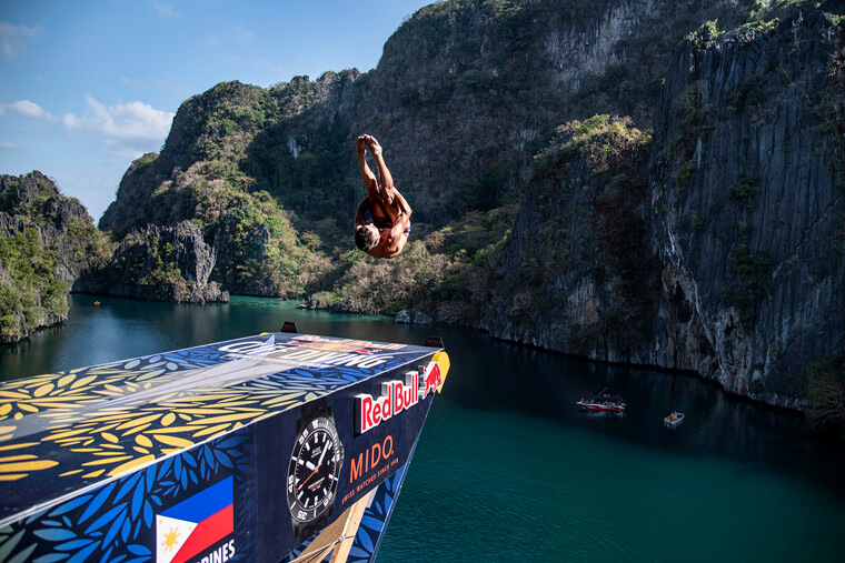 美度大力支持2019年Red Bull Cliff Diving懸崖跳水比賽