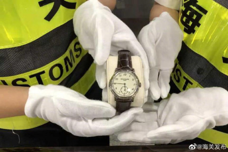 旅客违规携带1300万PP三问表入境中国被海关查扣，税额高达800万
