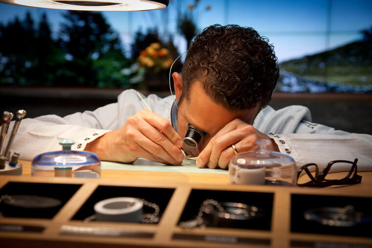 计时、陀飞轮、万年历与三问 爱彼精通的四大复杂制表工艺