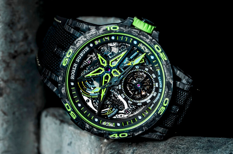 罗杰杜彼Excalibur Spider Unique Series结合三问报时机制和飞行陀飞轮展现高复杂工艺