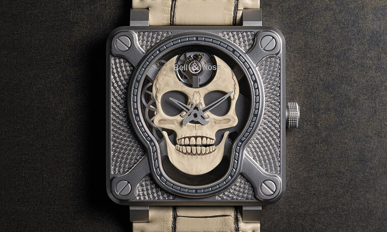 柏莱士BR 01 Laughing Skull换上白色骷髏头呈现截然不同的风格