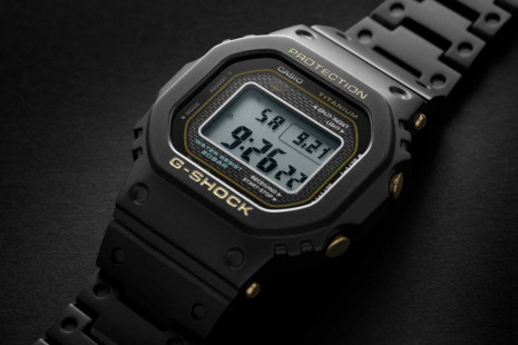 G-SHOCK GMW-B5000系列再推全新升级钛金属材质