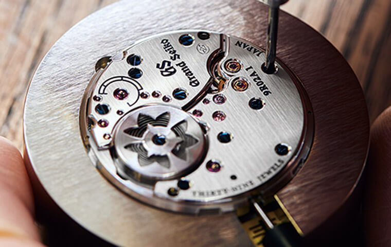 GRAND SEIKO 9R02机芯留着贵朵睿智的顶级制表基因