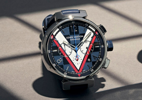 Tambour Damier Cobalt计时表蕴含满满路易威登设计元素 