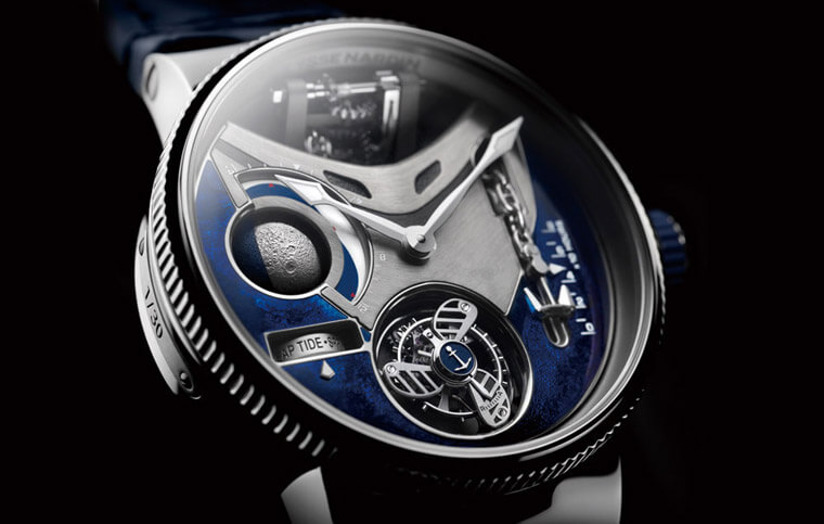 雅典Marine Mega Yacht把动力储存显示立体化 抢眼度不输本身的飞行陀飞轮