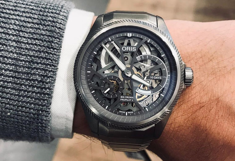 ORIS Calibre 115十日动能自制机芯改用镂空工艺诠释 机芯亮点直接秀出来