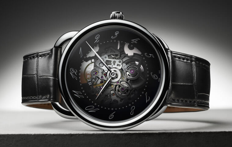 爱马仕Arceau Squelette镂空表巧妙透视出复杂机芯结构