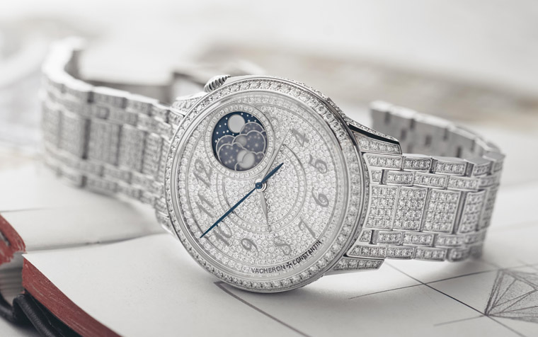 江诗丹顿伊灵月相珠宝表镶嵌超过1000颗钻石  打造手上的满天星