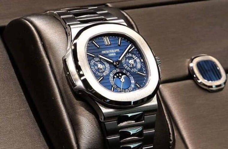 百達翡麗延後推出2020年新錶