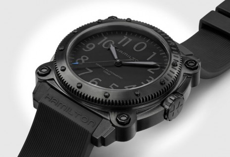 漢米爾頓攜手大導演諾蘭新片《TENET天能》打造Khaki Navy BeLOWZERO特別版限量錶