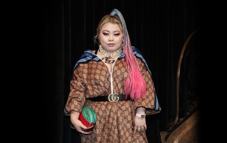 渡边直美《Rain On Me》爆红，潮穿GUCCI手戴这支表更潮！