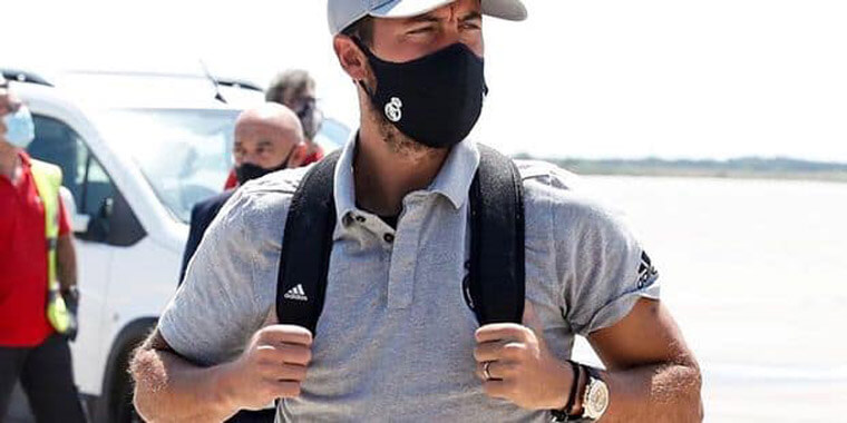 皇馬阿札爾穿著低調，卻藏不住閃亮亮的稀有勞力士