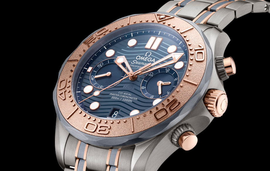 欧米茄海马潜水300米计时表用3种金属制作表壳