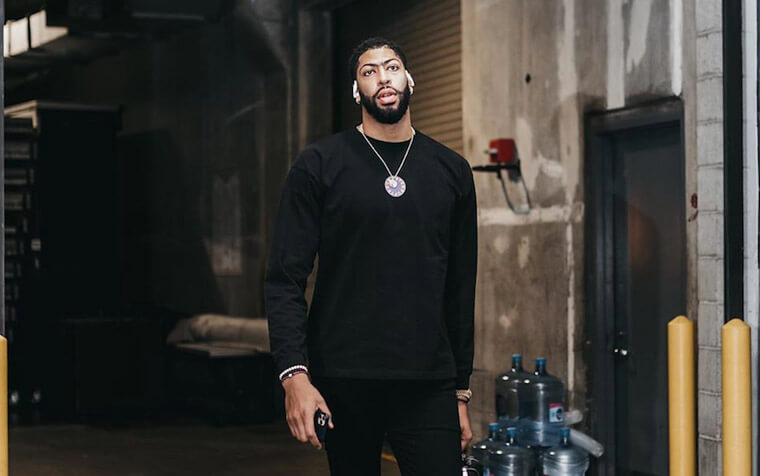 NAB總冠軍賽前一眉道人Davis練球不忘這隻錶