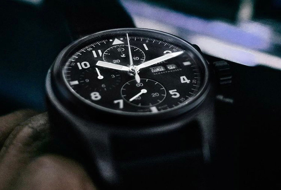 IWC目前有哪些錶採用品牌獨家瓷化鈦金屬錶殼