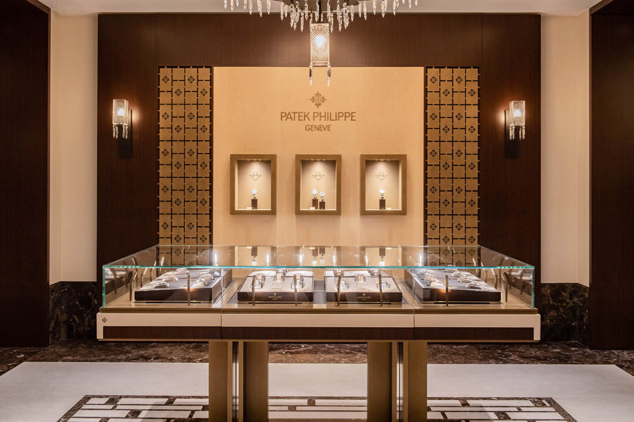 金生儀百達翡麗專館擴店改裝開幕 經典金鷹系列特展快閃登場