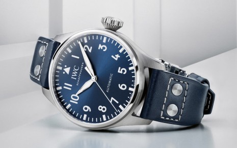 IWC「小型」大飛登場，改透背再加碼錶帶快拆系統