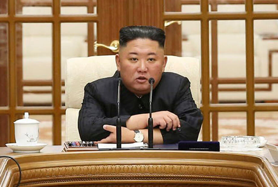 最常陪伴金正恩出席各式場合的K金錶  眼尖的人還注意到一個變化