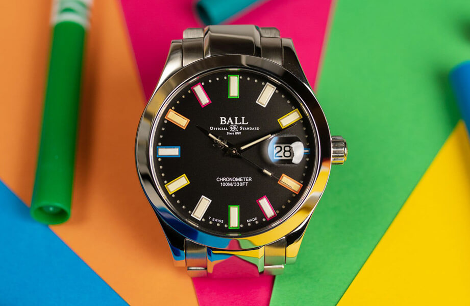 波尔表Engineer III新款採用多色微型气灯营造彩虹夜光效果