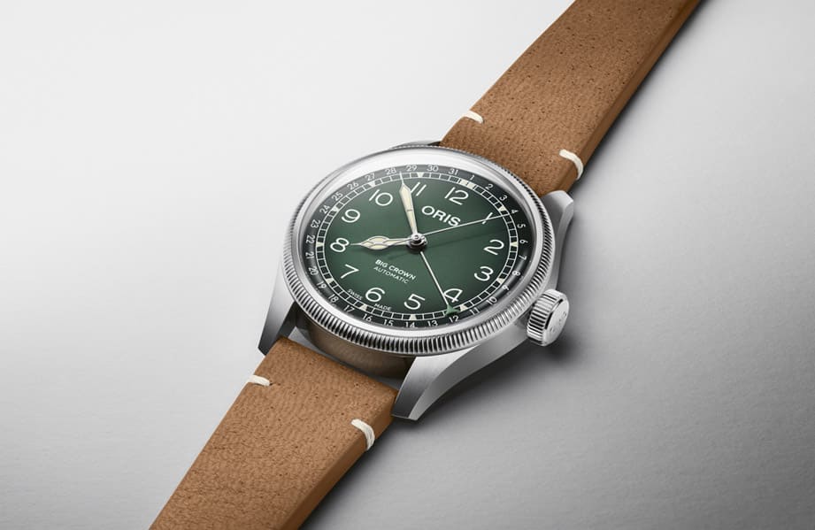 ORIS与永续鹿皮制造商合力创作Big Crown指针式日期表