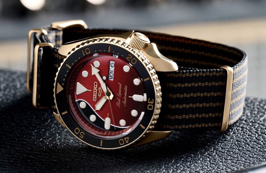 “延续第一代行情翻倍” SEIKO 5号再推传奇吉他手Brian May二代联名表 