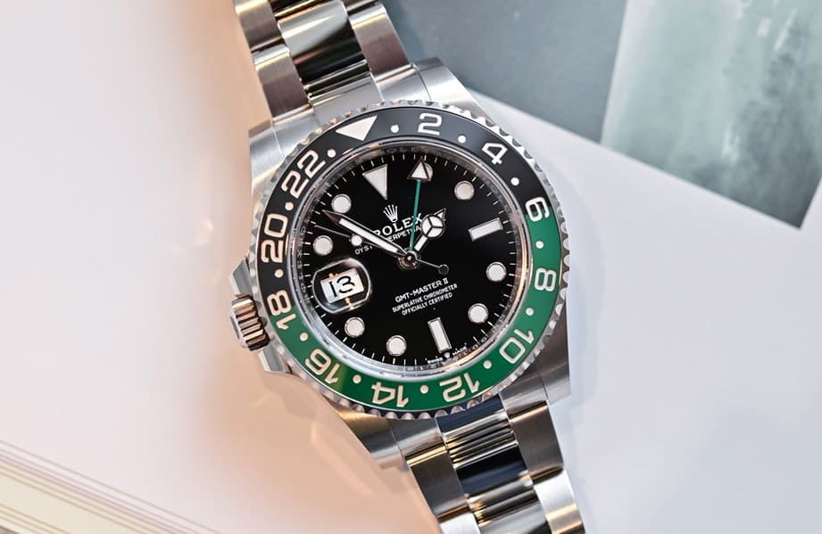 GMT-Master II左冠绿黑圈一上市就狂飆  最新二级市场价格惊人