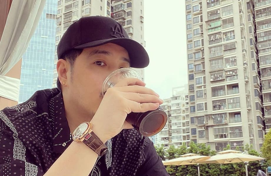 才刚入手劳力士GMT左冠表  潘瑋柏再晒隐藏版PP千万神表