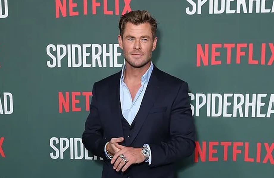 「雷神索尔」克里斯汉斯沃卸下豪雅代言  回家乡宣传《蜘蛛头监狱》戴了自己的经典爱表