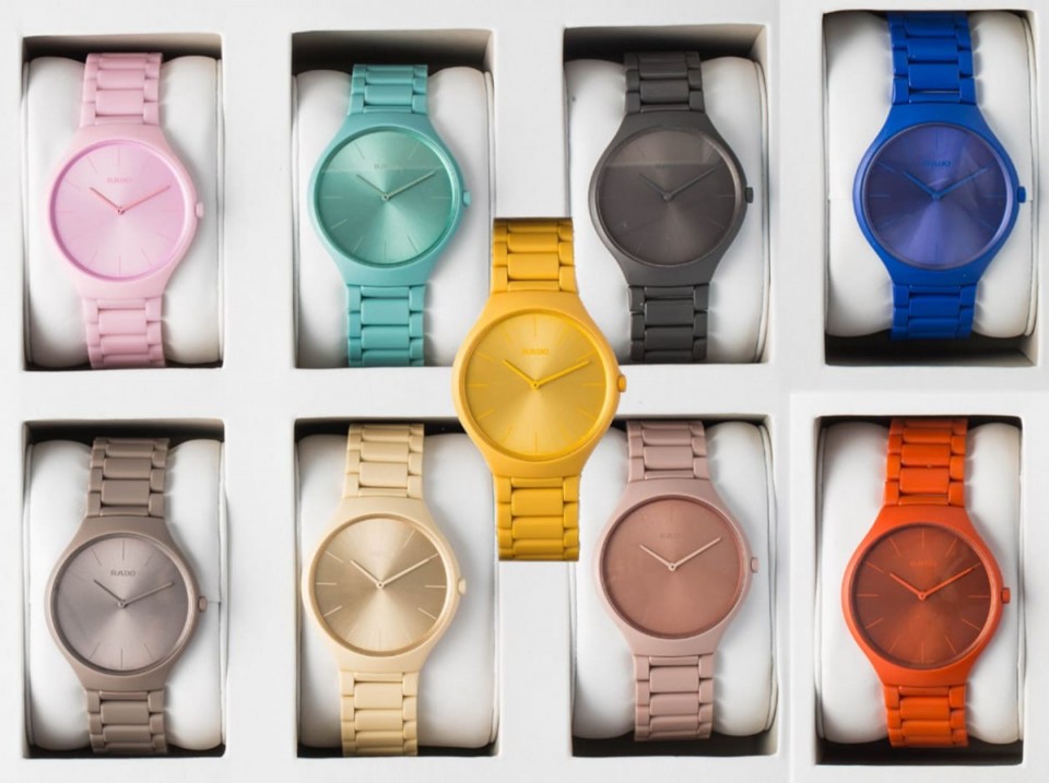 入門價格也能入主彩色陶瓷錶殼 雷達表真我超薄系列致敬柯比意「建築色彩學」