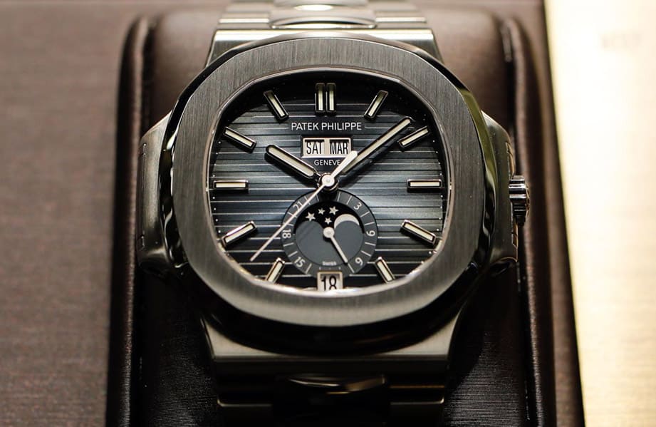 彭博：劳力士、PP等热门表二级市场价格触底反弹