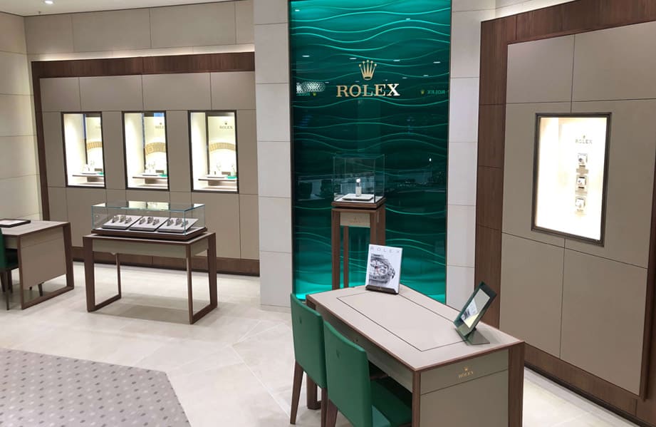 因为两个原因目前在英国买劳力士手表竟比美国便宜30%！