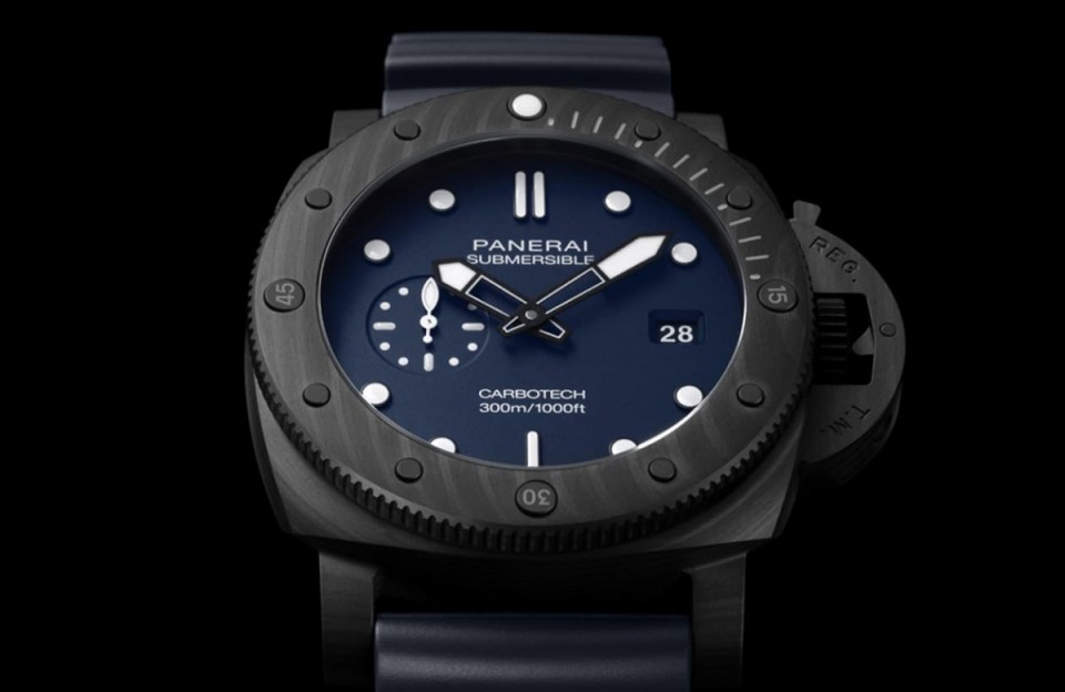 評點沛納海獨家科技水鬼 Submersible PAM01232