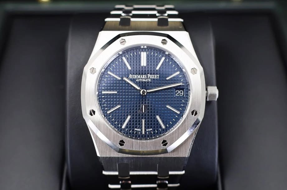 AP皇家橡树经典Jumbo人气旺 16202ST最新行情追踪