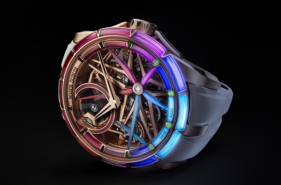 羅杰杜彼Excalibur結合尖晶石裝飾打造強烈夜光效果
