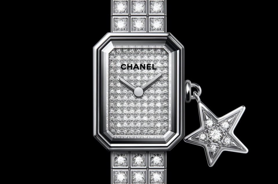 顶级钻石工艺加身 香奈儿Première融入星际主题将“彗星”掛在手上