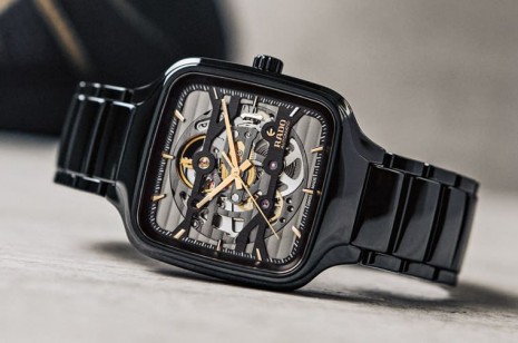 雷达表True Square真我方形陶瓷表再追加镂空设计新作