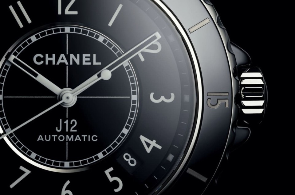 香奈兒J12系列引領陶瓷美學新風潮 盤點近年重要話題大作