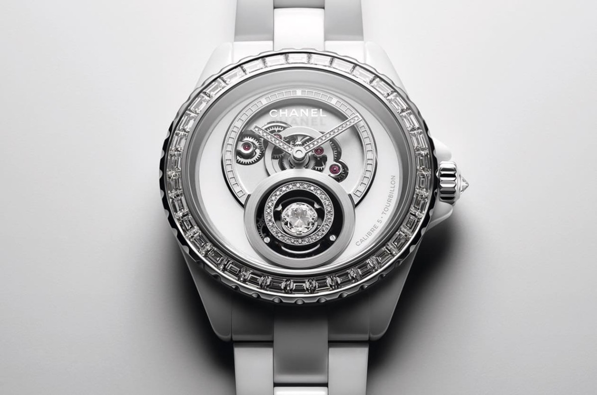 [2023梦幻表赏析]香奈儿J12钻石陀飞轮备受收藏家青睞三大亮点