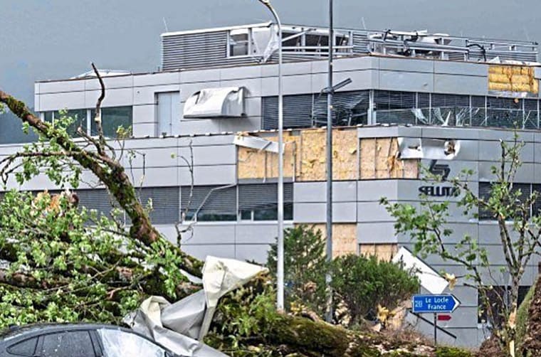 “瑞士罕见吹起怪风” 制表重镇拉绍德封暴风肆虐损失惨重影响供应链